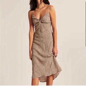 Abercrombie Cheetah dress. Size small. New with tags. Never worn.